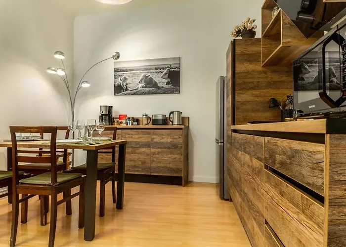 Central Perk Apartments